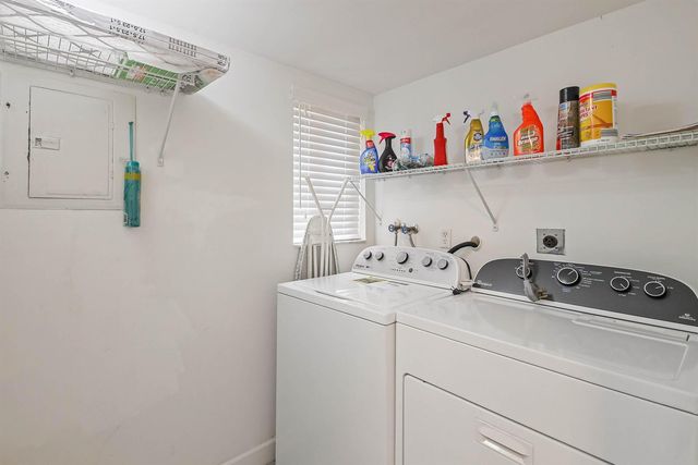 5338 S Fountains Dr Drive S, Lake Worth, FL 33467