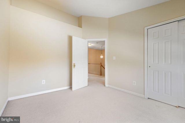 21369 SAWYER SQ, Ashburn, VA 20147