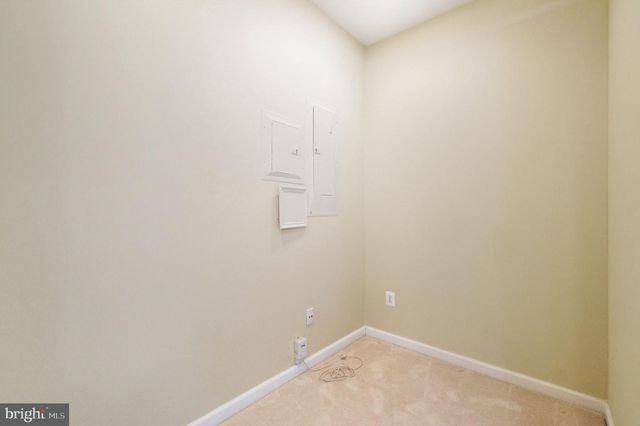 21369 SAWYER SQ, Ashburn, VA 20147