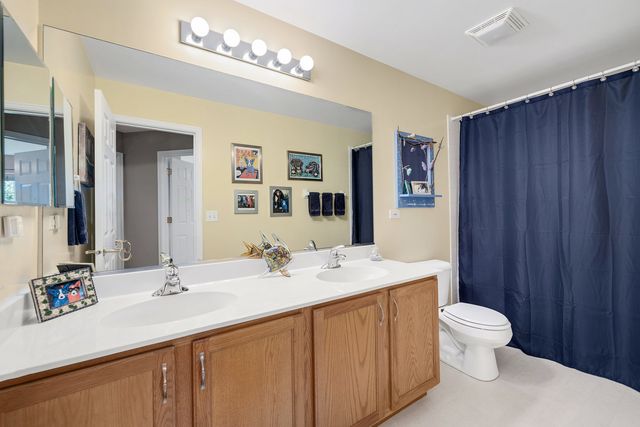 254 E Park Avenue, Sugar Grove, IL 60554