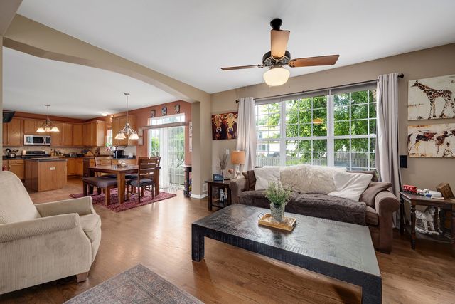 254 E Park Avenue, Sugar Grove, IL 60554