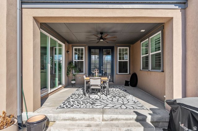 10617 S SPLIT ROCK DR, South Jordan, UT 84009