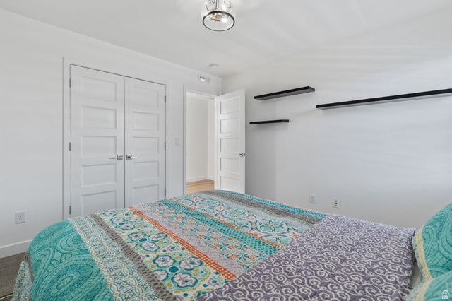 10617 S SPLIT ROCK DR, South Jordan, UT 84009