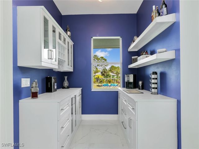 1020 Rush AVE, Lehigh Acres, FL 33972