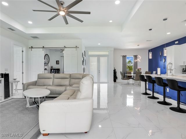 1020 Rush AVE, Lehigh Acres, FL 33972