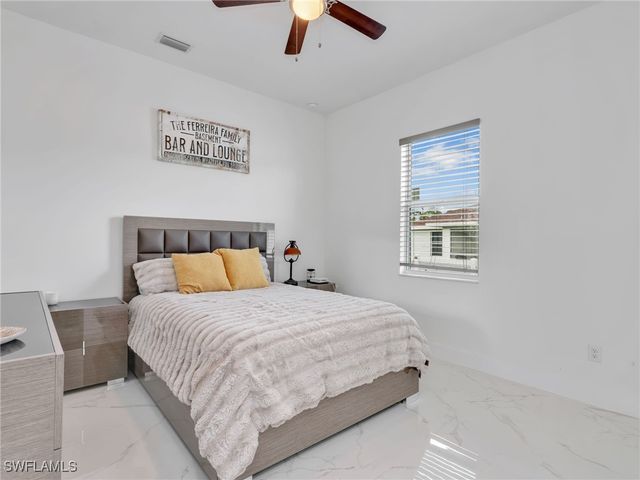 1020 Rush AVE, Lehigh Acres, FL 33972