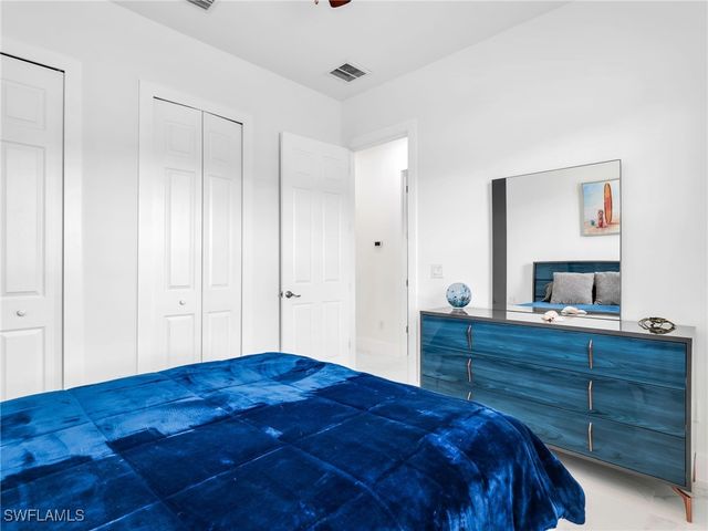 1020 Rush AVE, Lehigh Acres, FL 33972