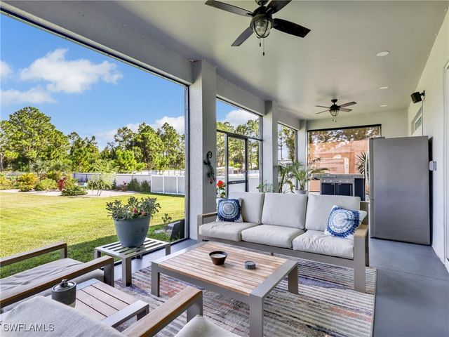 1020 Rush AVE, Lehigh Acres, FL 33972