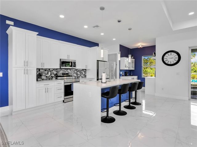 1020 Rush AVE, Lehigh Acres, FL 33972