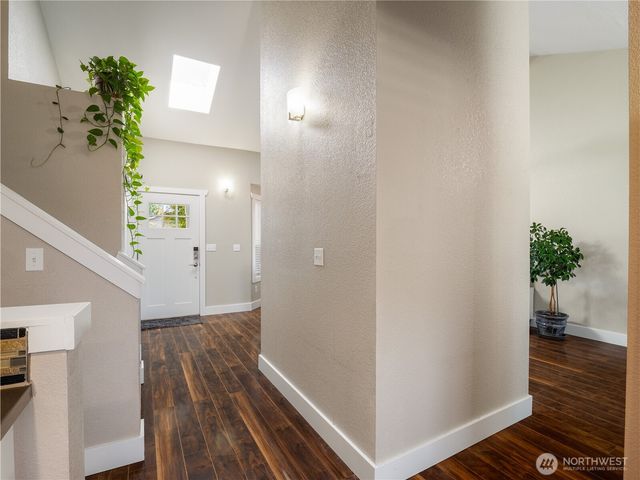 2010 148th Street E, Tacoma, WA 98445