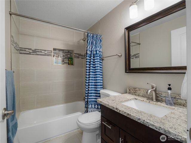 2010 148th Street E, Tacoma, WA 98445