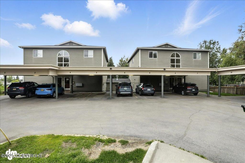 123 E 24th Avenue, #4, Anchorage, AK 99503
