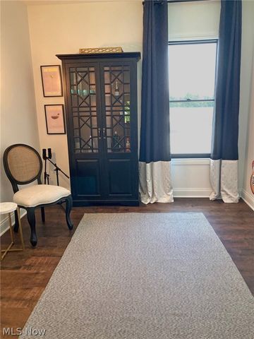 8860 Sharp Road, Olmsted Twp, OH 44138