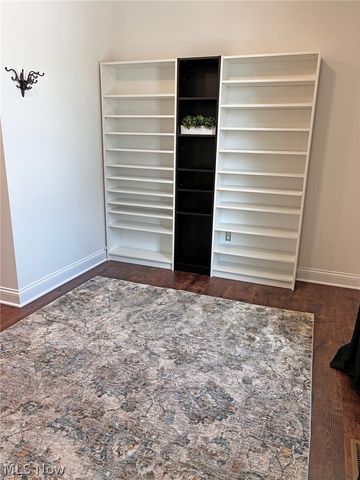 8860 Sharp Road, Olmsted Twp, OH 44138