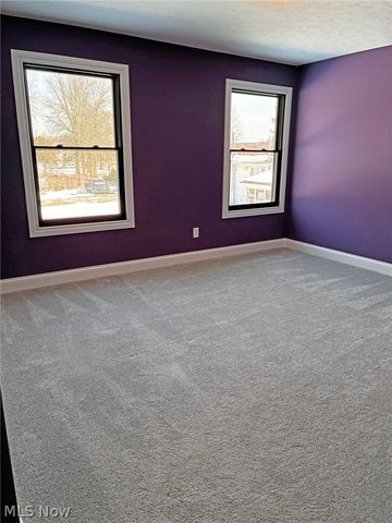 8860 Sharp Road, Olmsted Twp, OH 44138