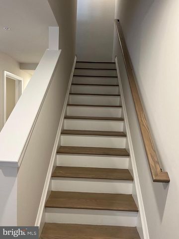 40 ANDERSON DRIVE, Bridgeport, PA 19405