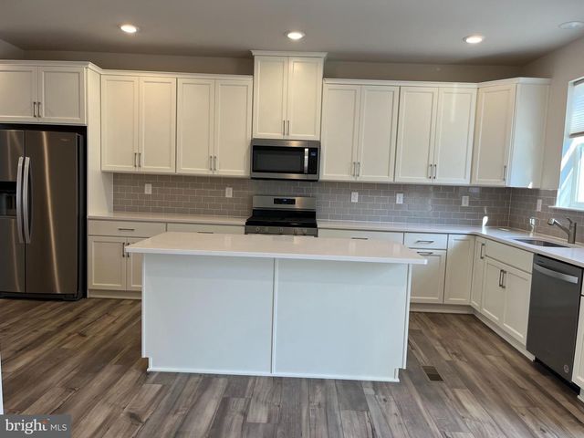 40 ANDERSON DRIVE, Bridgeport, PA 19405