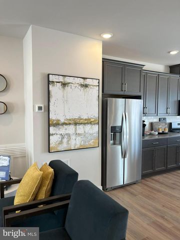 40 ANDERSON DRIVE, Bridgeport, PA 19405