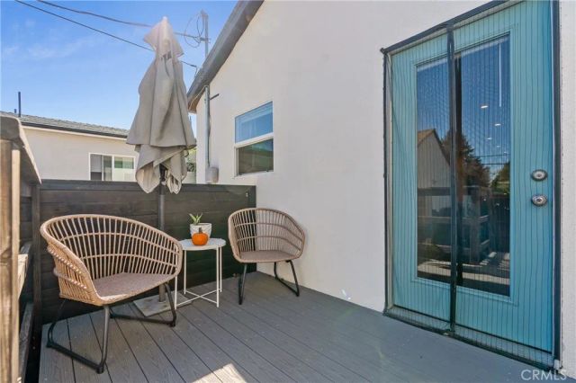 8034 Airlane Avenue, Los Angeles, CA 90045