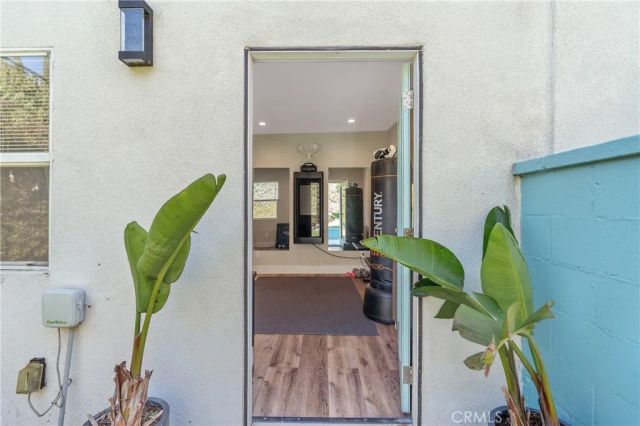 8034 Airlane Avenue, Los Angeles, CA 90045