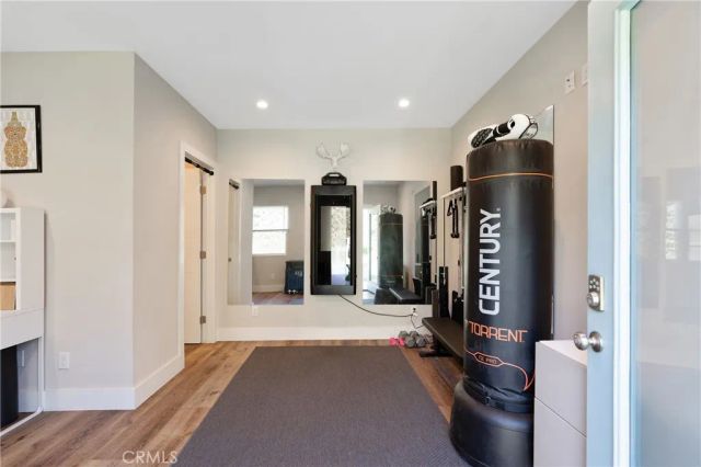 8034 Airlane Avenue, Los Angeles, CA 90045