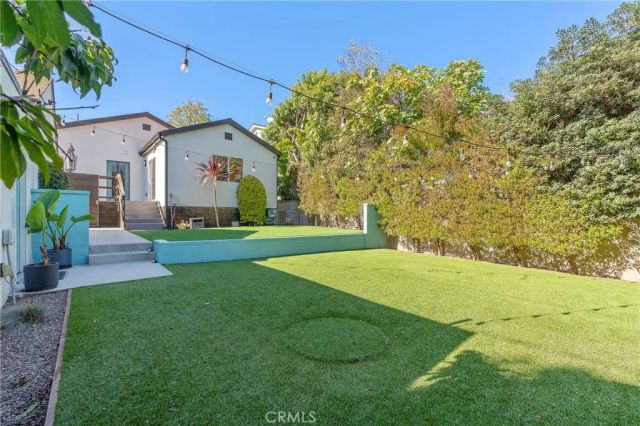 8034 Airlane Avenue, Los Angeles, CA 90045