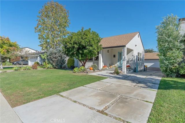 8034 Airlane Avenue, Los Angeles, CA 90045