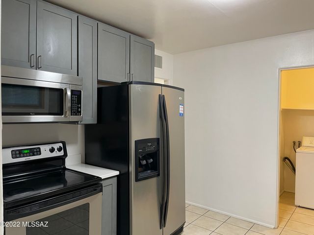 2309 N Avenida El Capitan, Tucson, AZ 85705