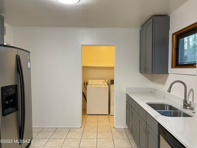 2309 N Avenida El Capitan, Tucson, AZ 85705