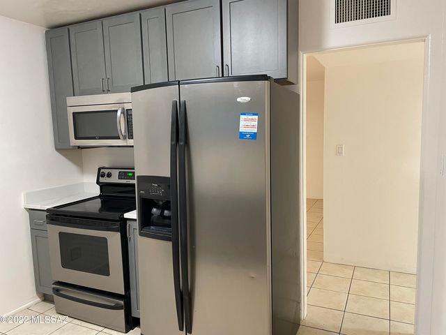 2309 N Avenida El Capitan, Tucson, AZ 85705