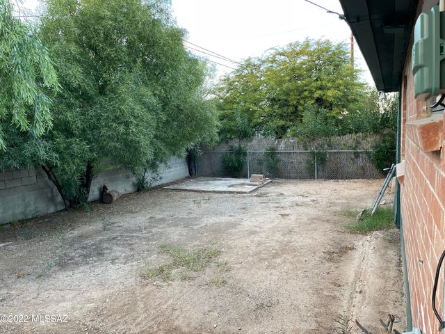 2309 N Avenida El Capitan, Tucson, AZ 85705