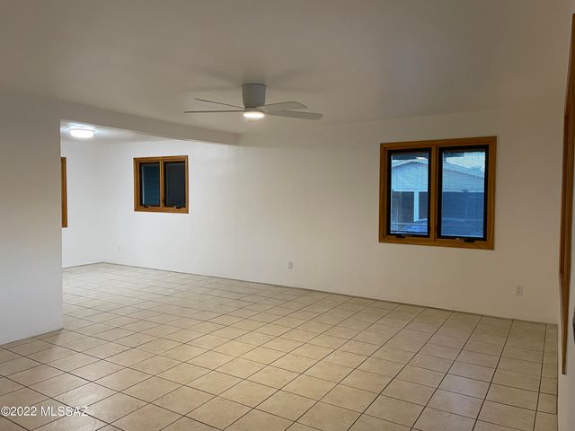 2309 N Avenida El Capitan, Tucson, AZ 85705