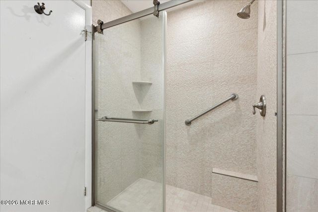 159 Cross Slope Court C, Manalapan, NJ 07726