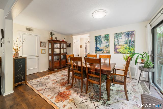 877 Heritage Village A, Southbury, CT 06488