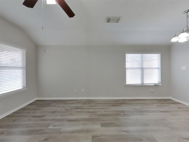 7402 Deloache Avenue, Humble, TX 77338