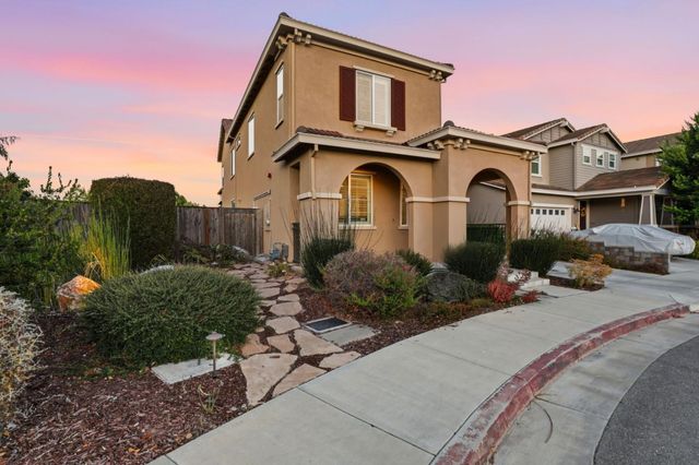 1860 Thyme Court, Gilroy, CA 95020