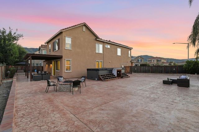 1860 Thyme Court, Gilroy, CA 95020