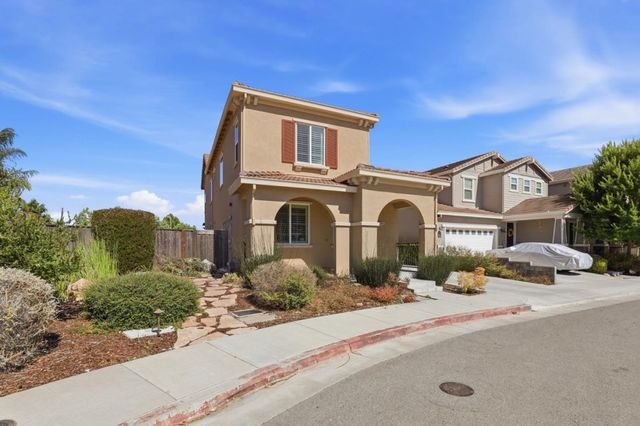 1860 Thyme Court, Gilroy, CA 95020