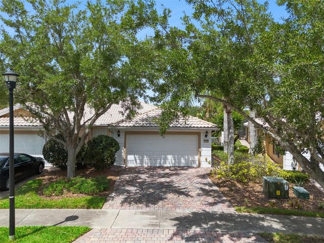 11844 ASTILBE DRIVE, Orlando, FL 32827
