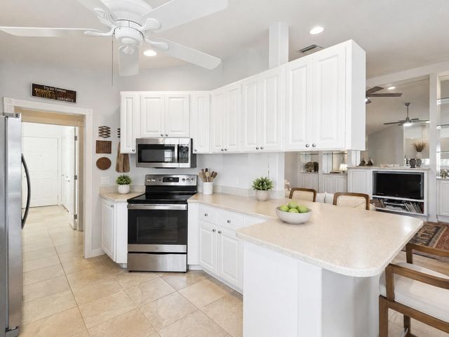 11844 ASTILBE DRIVE, Orlando, FL 32827