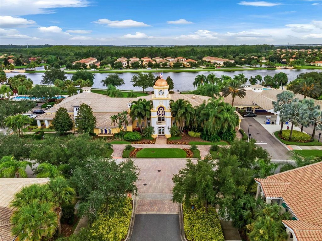 Image 30 of property listing at 11844 ASTILBE DRIVE, Orlando, FL 32827