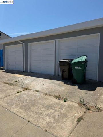 2050 102Nd Ave, Oakland, CA 94603
