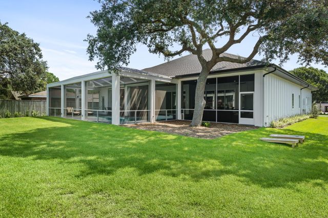 20 Sandestin Estates Drive, Miramar Beach, FL 32550