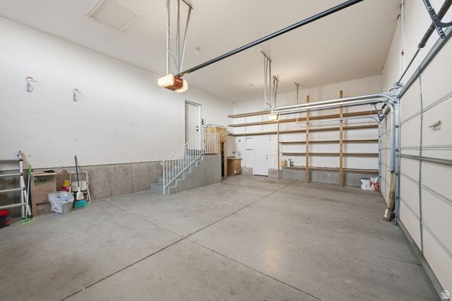 9752 N DORCHESTER DR, Cedar Hills, UT 84062