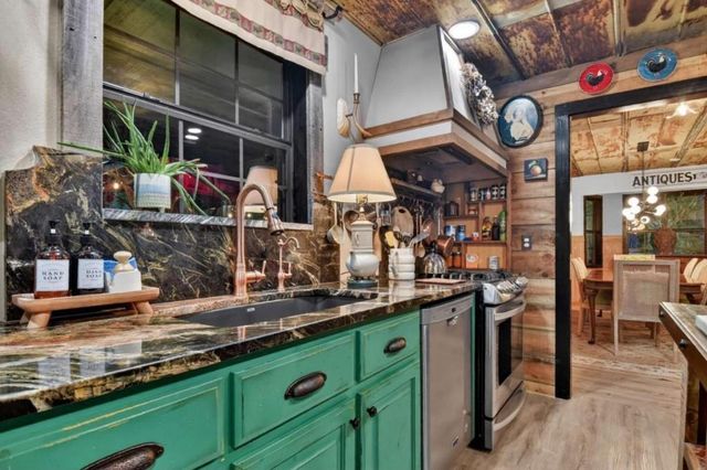 329 Robinson Thomas Road, Morganton, GA 30560