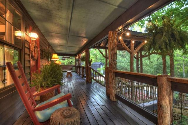 329 Robinson Thomas Road, Morganton, GA 30560