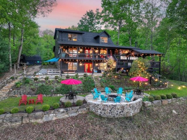 329 Robinson Thomas Road, Morganton, GA 30560