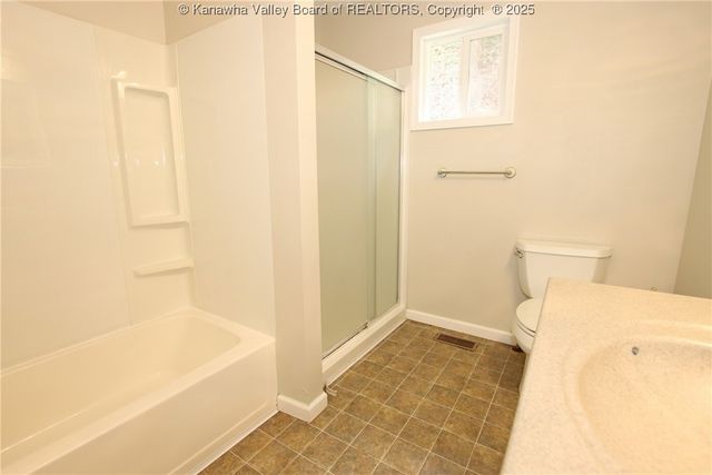 360 Casdorph Lane, Charleston, WV 32780