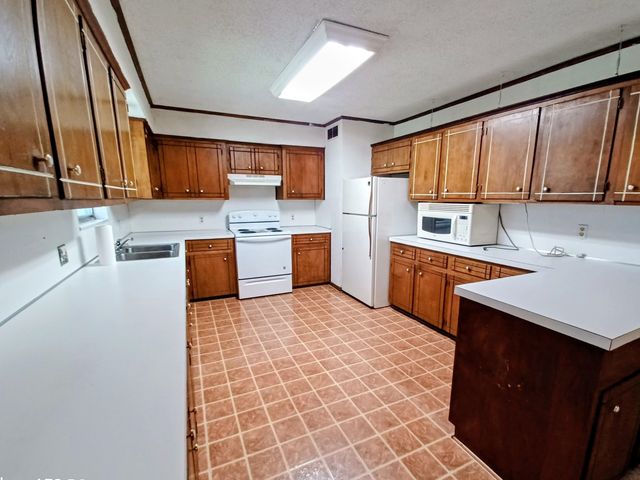 108 Cameo Lane, Horseshoe Bend, AR 72512