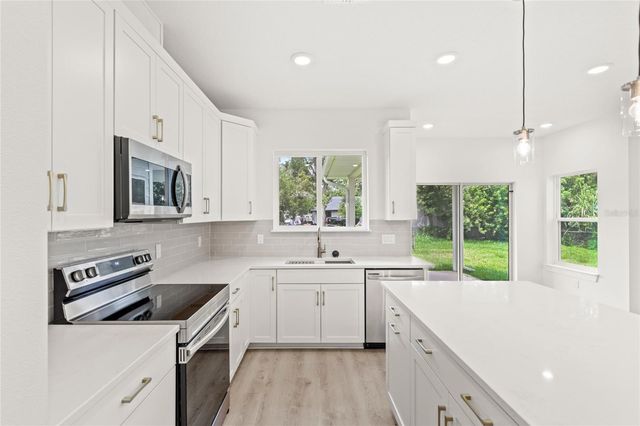 634 BURCH AVENUE, Winter Garden, FL 34787